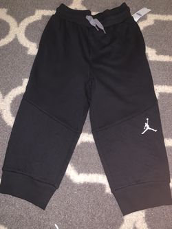 New Jordan Bermuda style Shorts joggers size 12/13 years. With tags. Never worn