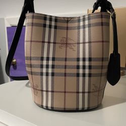 Burberry Bag 