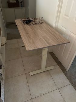 Sit-Stand Desk