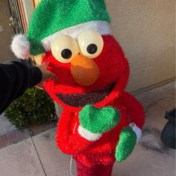 Sesame street elmo 60in lawn christmas decor