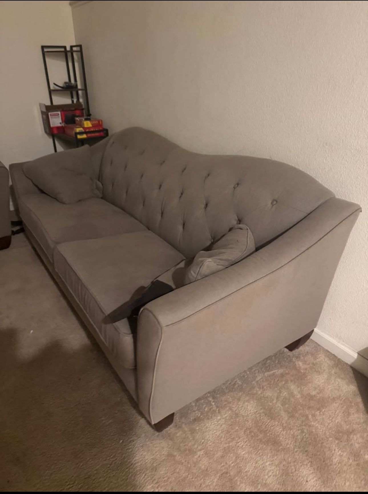 Free Sofas And Free Work Table