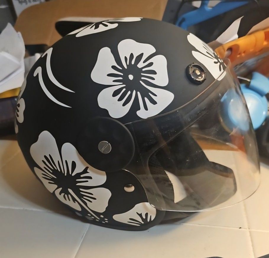 Vehicle Helmet Vintage HCI Visor Open Black Hibiscus Motorcycle