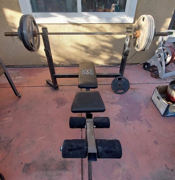 Olympic Weight Set Barbell & Weigths& Bench