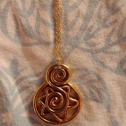Brand Newly Crafted Unique Necklace 