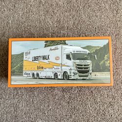 Liberty Walk LB-Trucks Mitsubishi Fuso Super Great