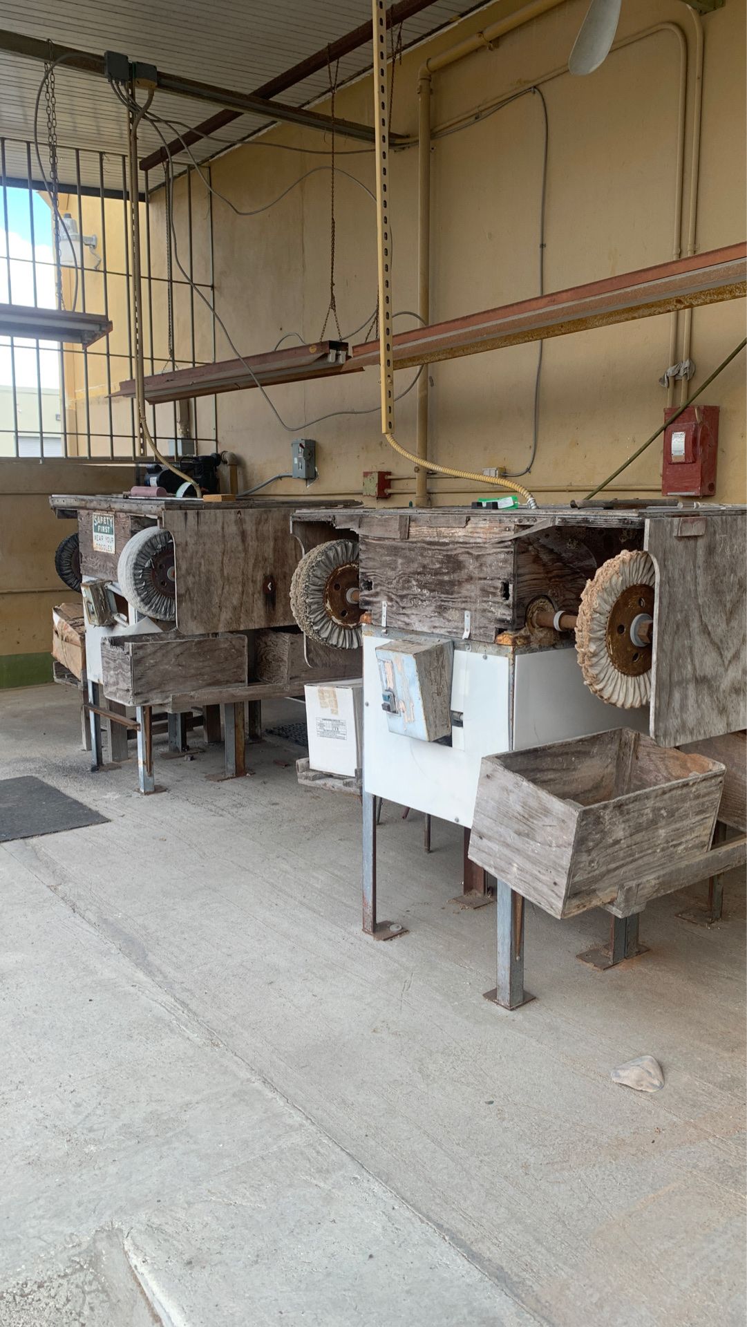 Buffer industrial commercial buffers currently in use for Sale in Miami, FL OfferUp