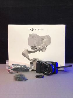 a6400 Sony Mirrorless  with 16-50mm f/3.5-5.6 II Lens and DJI RS 4 Mini Gimbal Stabilizer 