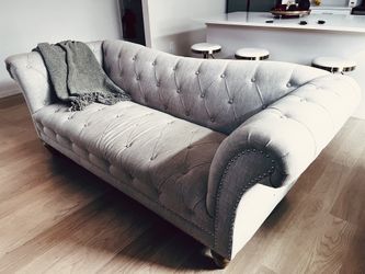 Tufted Sofa and Chaise Lounge Set – Light Gray / Light Cream