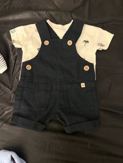New born outfit never used