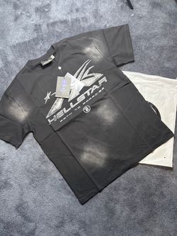 Hell Star T -shirt - Black - Size M - New