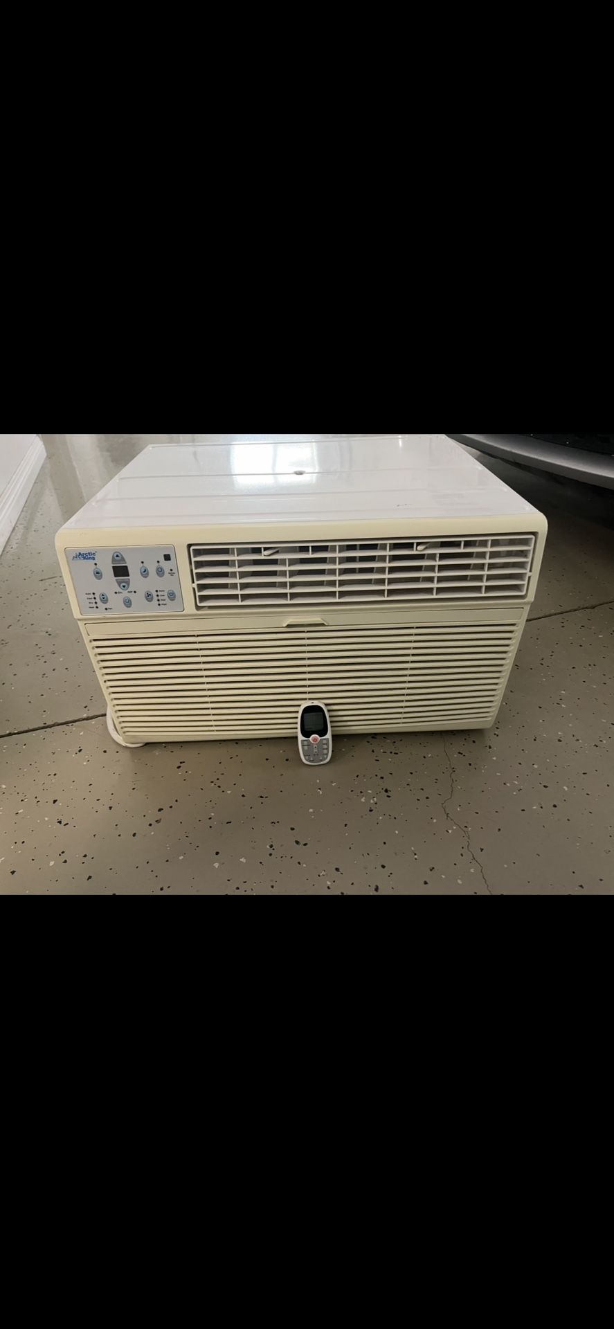 Ac Unit  Cooling And Heating 8.000 Btu 