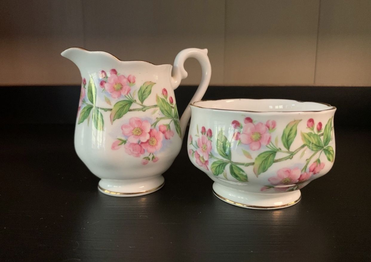 Vintage Royal Albert "Evesham" Creamer & Sugar Bowl