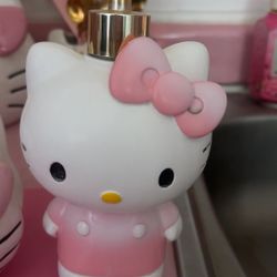 Hello Kitty Pump 