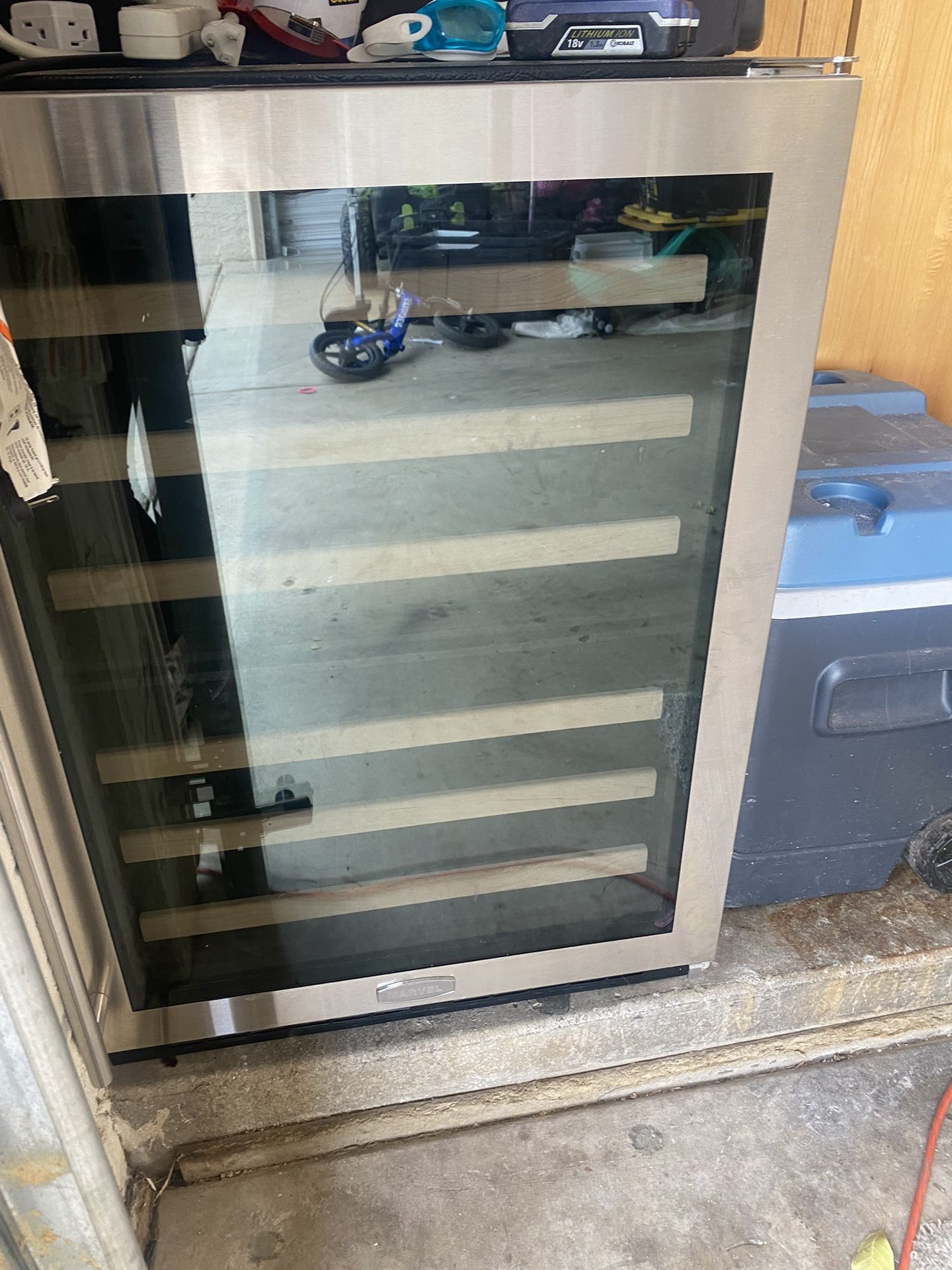 Marvel Wine Fridge for Sale in Mesa, AZ OfferUp