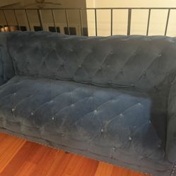 Free couch