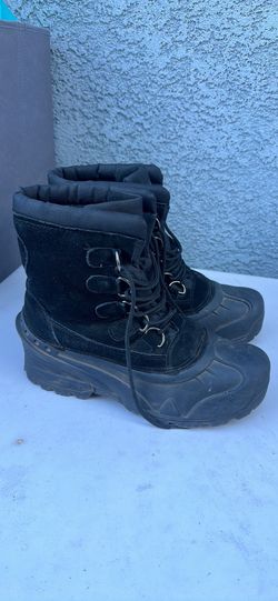 Itasca winter boots feature a waterproof rubber shell and 3M Thinsulate insulation