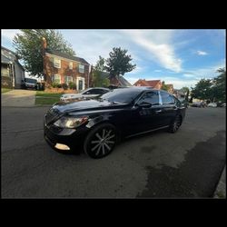 2007 Lexus LS · LS 400 Sedan 4D