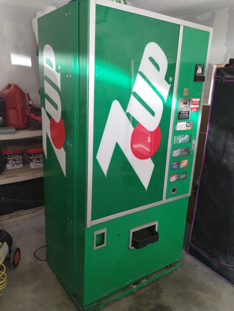 Soda Vending Machine for Sale in Rockford, IL OfferUp
