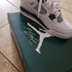 Jordan 4's Oxidized Green