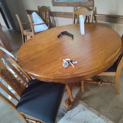 Wood table And Chairs 