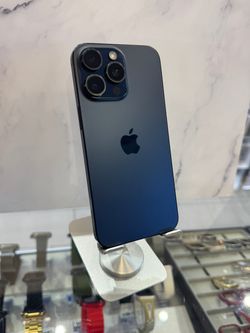 iPhone 15 Pro Max 256GB Spectrum Pre-owned