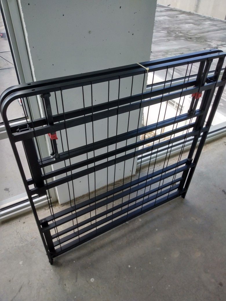 Queen Bed Frame With Foam Masttress Viscoelástico 12 "