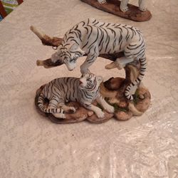 Tiger Statue