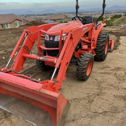 Tractor 