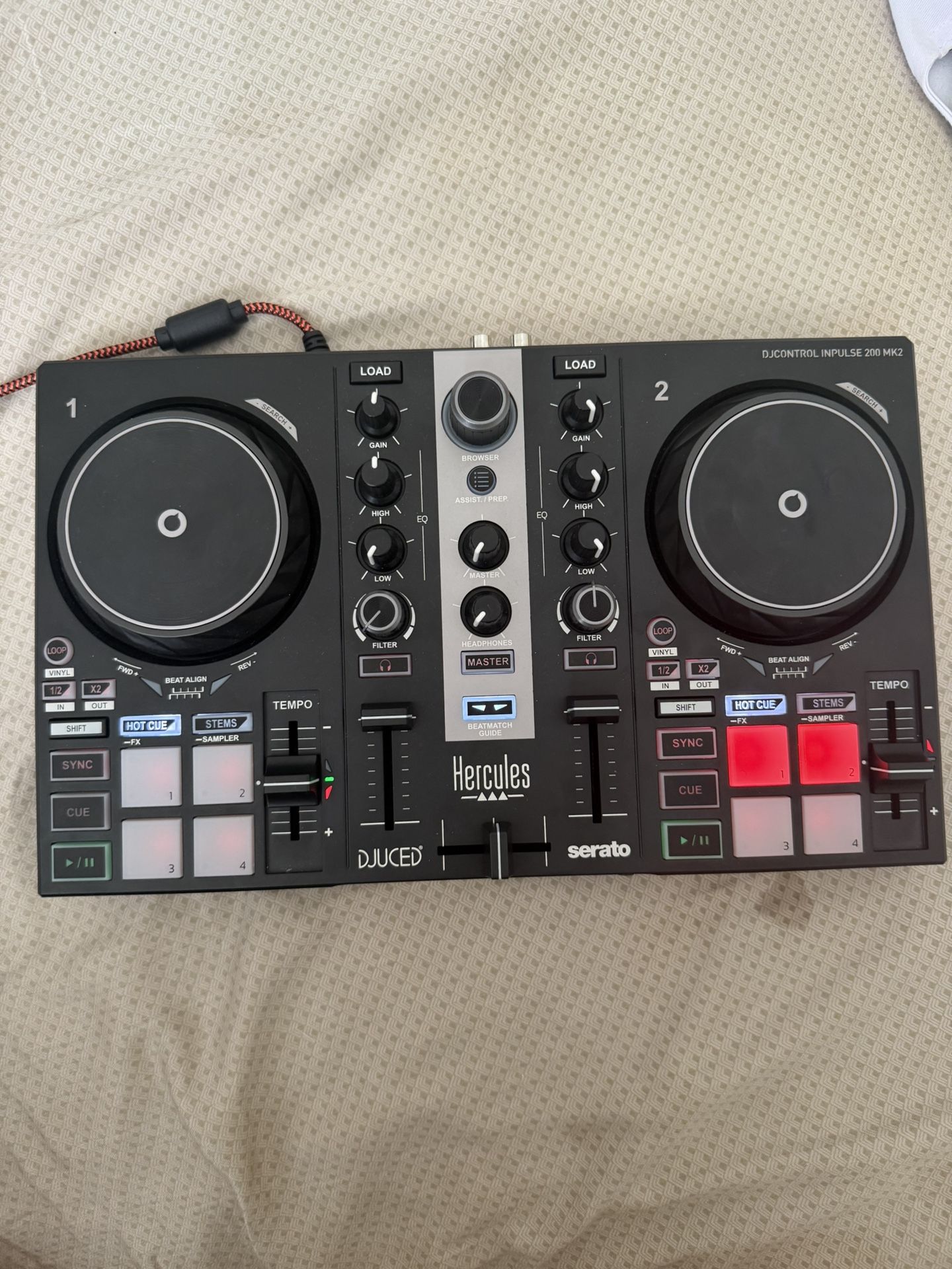 Hércules DJControl Impulse 200 MK2