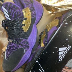 Harden volume 4 Star Wars basketball shoes