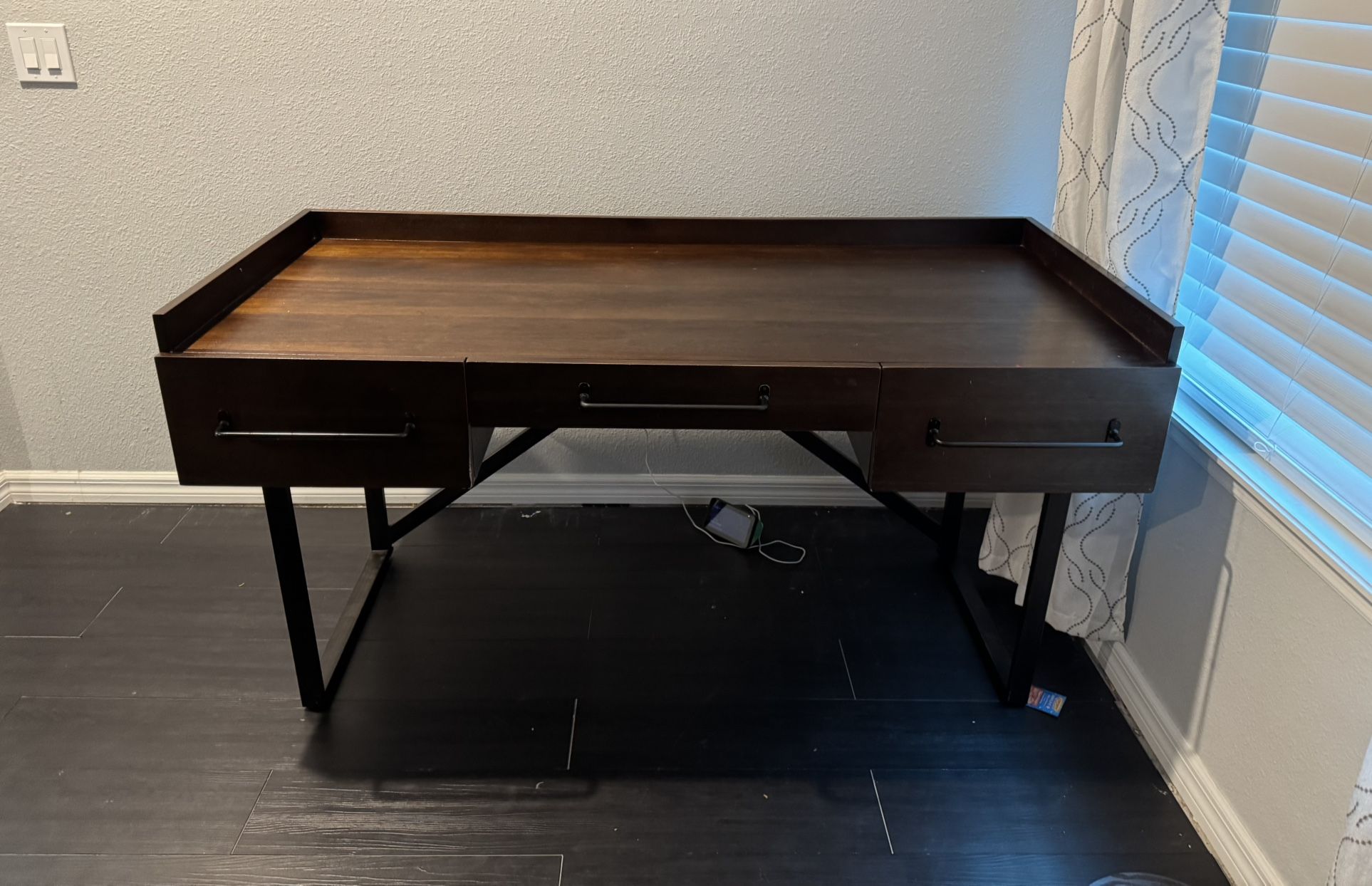 Office Desk