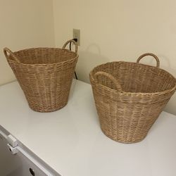 Pair Of Hand Made Baskets In New Condition 