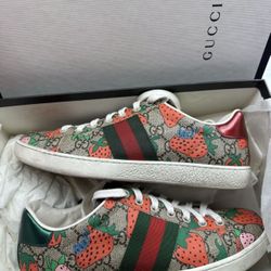 Gucci Shoes 