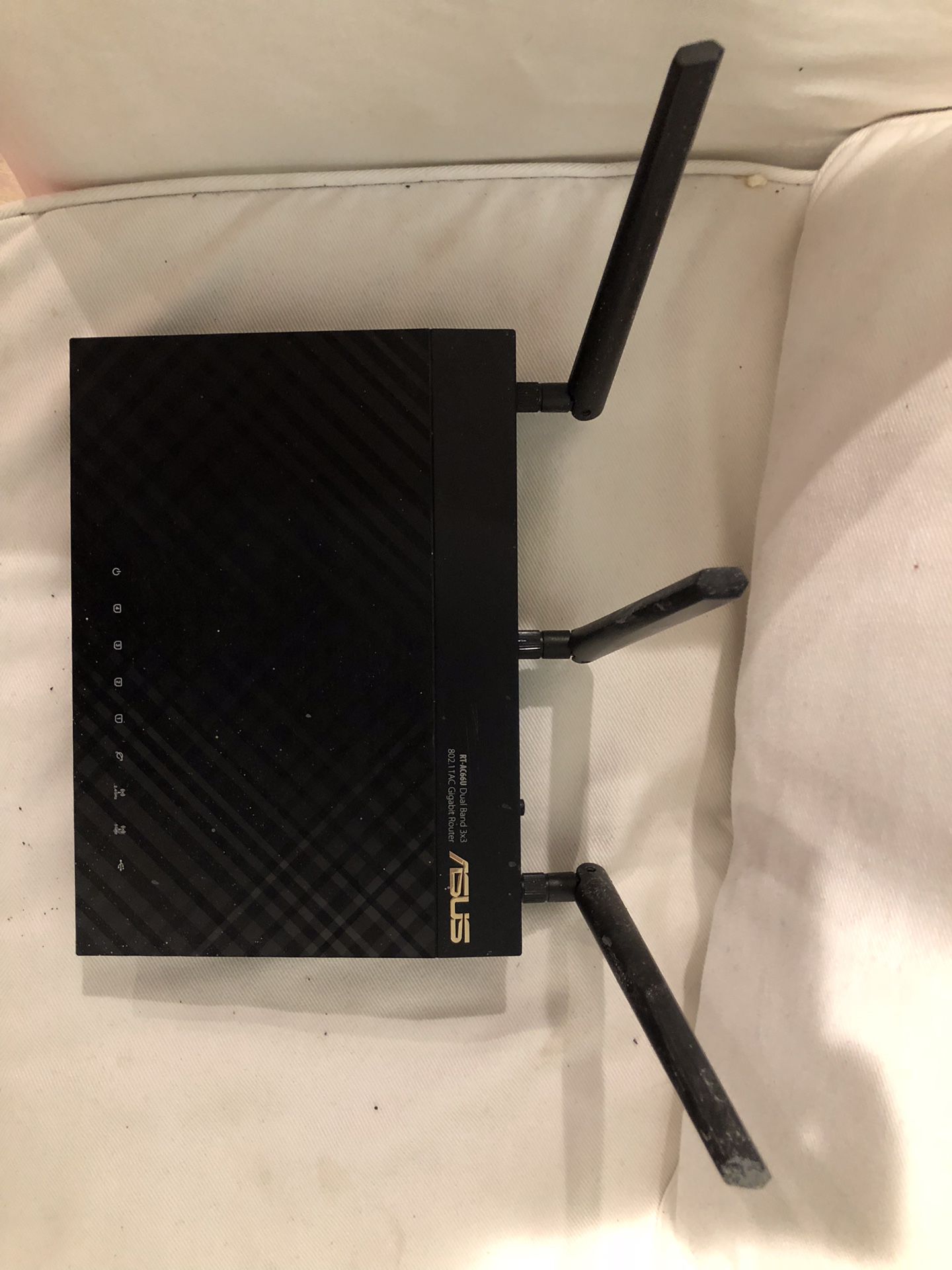 ASUS RT-AC66U 802.11ac Gigabit router