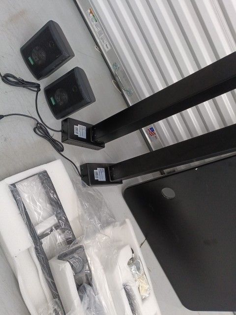 Smart Desk new Took Out The Box To Show Plus 2 Speakers To Through In All For 170.00