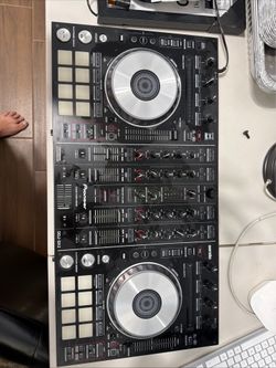Pioneer DJ DDJ-SX2 Double Deck Controller