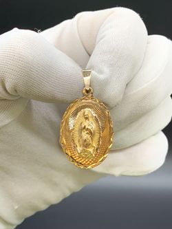 1 3/4" VIRGEN OVAL PENDANT #34296