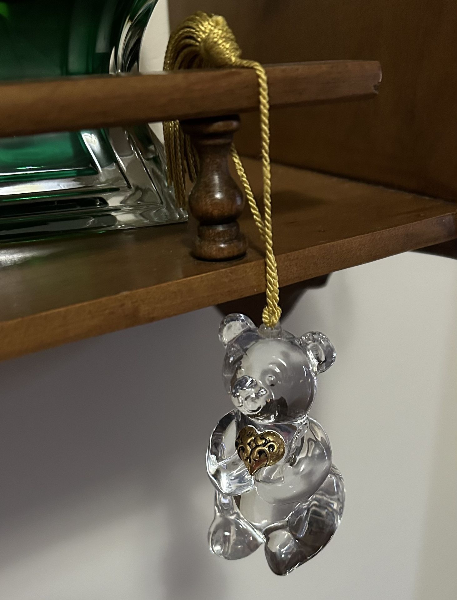 Gorham Lead Crystal Glass Bear Gold Heart Gold Tassle Christmas Ornament 2.5”