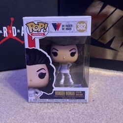 Wonder Woman POP