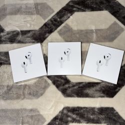 AirPods 4 