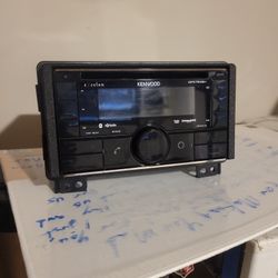 Kenwood Car Stereo 