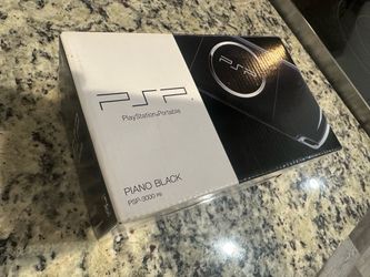 PSP 3000 piano black in box