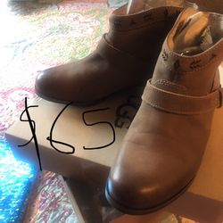 Ugg Shoes Size 7 And 8 New