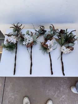 Artificial Pear And Feather Green Flowers (4 Stems)