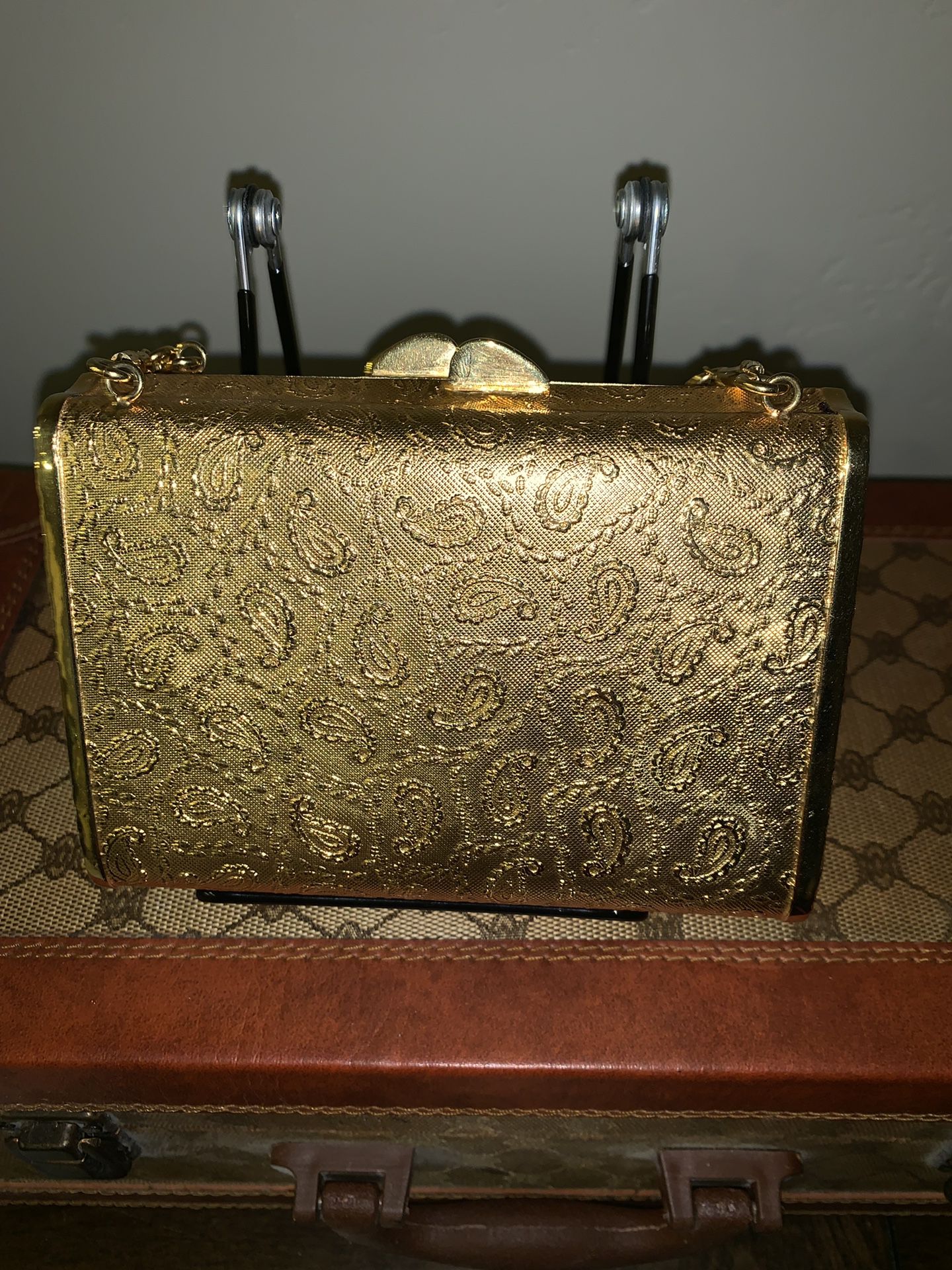 Vintage Gold Tone Ladies Wristlet Evening Bag Made in Italy by Bonwit Teller