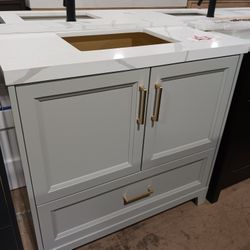 36in Bathroom Vanity With Quartz Top And Sink Included 