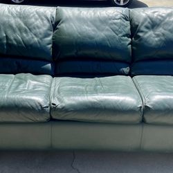 Leather Couch With Queen Size Pull-out Bed