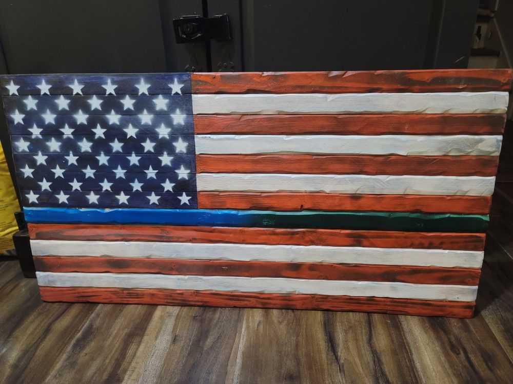 Rustic Amercan Flag, Wine Bottle And Glass Holer