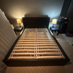 Malm Queen bed frame set with Modern Nightstands and Lamps - Black