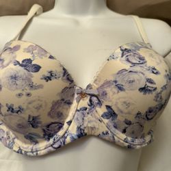 Victoria's Secret Perfect Shape bra 38 C ❤️